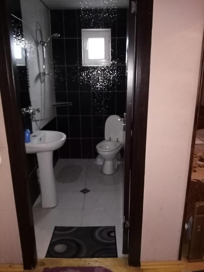 Maya Guest House ซิคนาคี ภายนอก รูปภาพ
